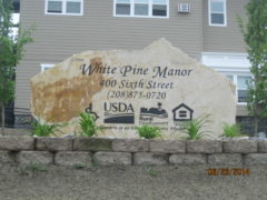 White Pine Manor Sign